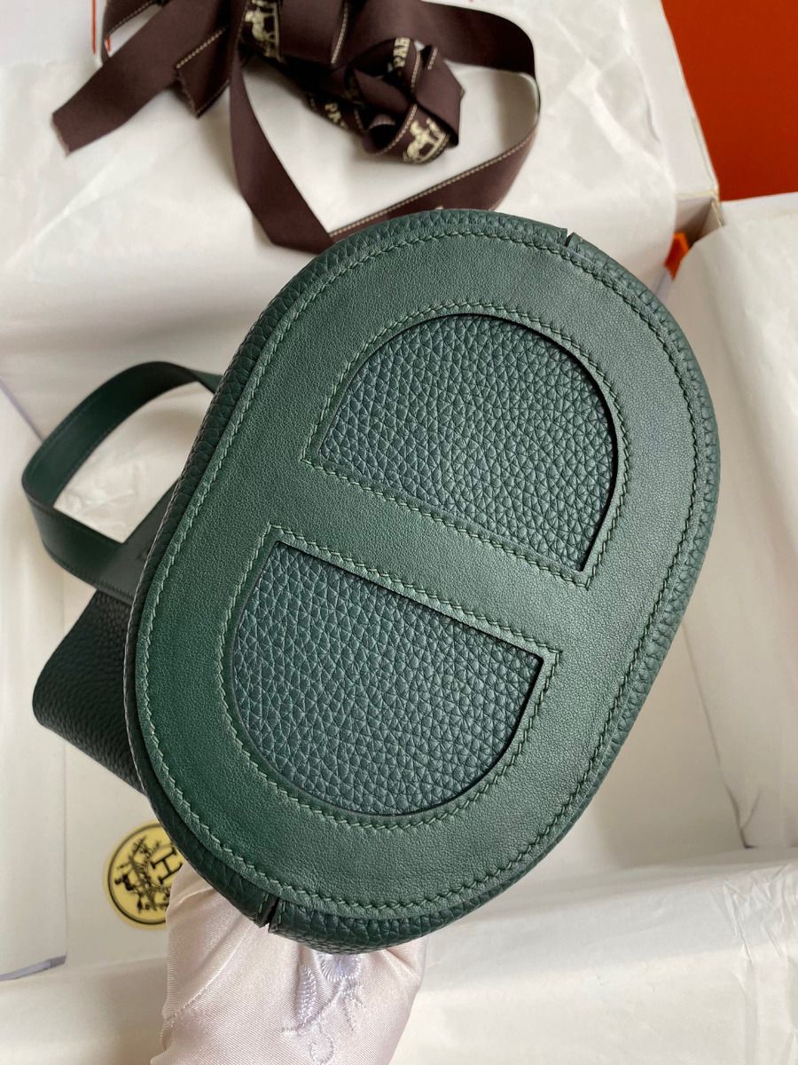 Hermes In The Loop 18 Handmade Bag in Vert Cypres Clemence Leather - Image 10