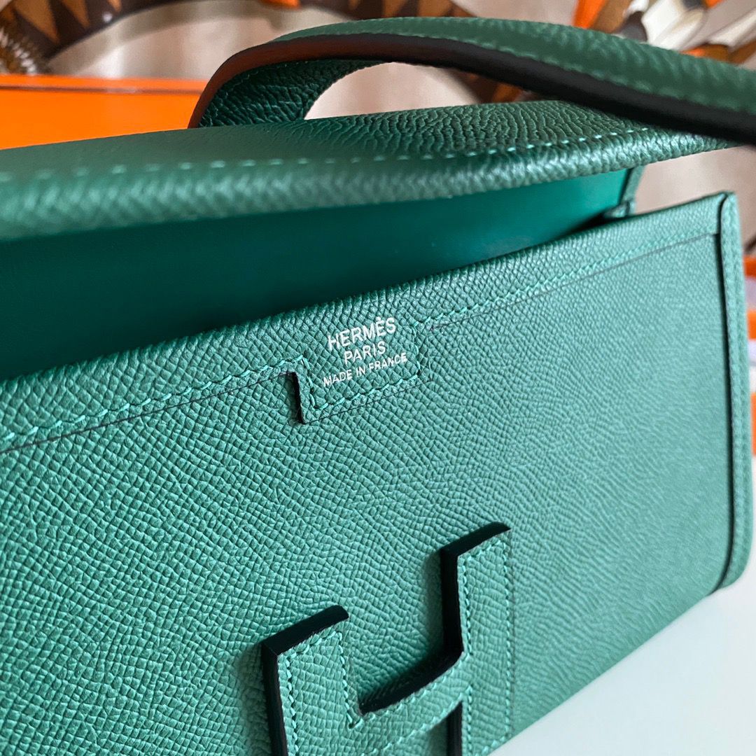 Hermes Jige Elan 29 Clutch Bag In Malachite Epsom Leather - Image 9