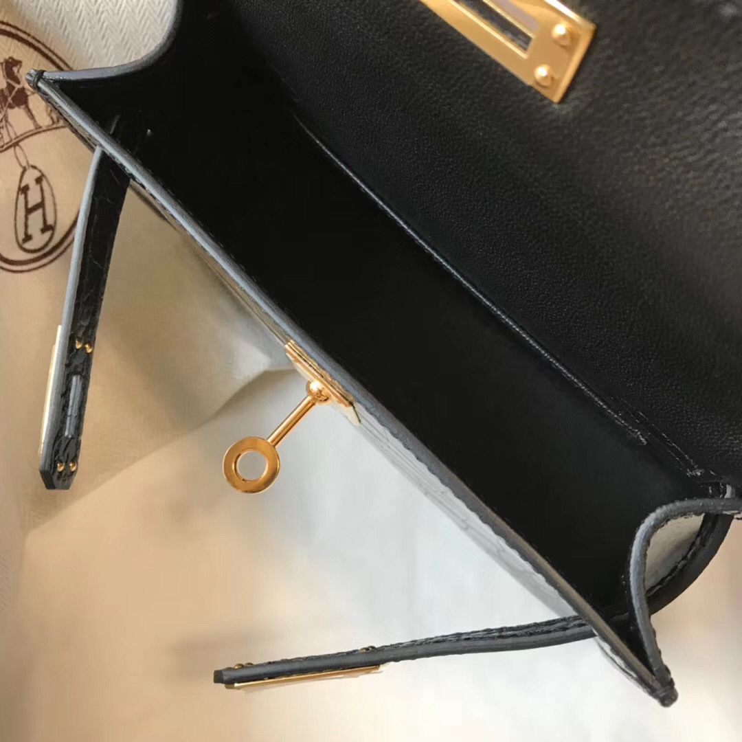 Hermes Kelly Mini II Handmade Bag In Black Crocodile Embossed Leather - Image 6