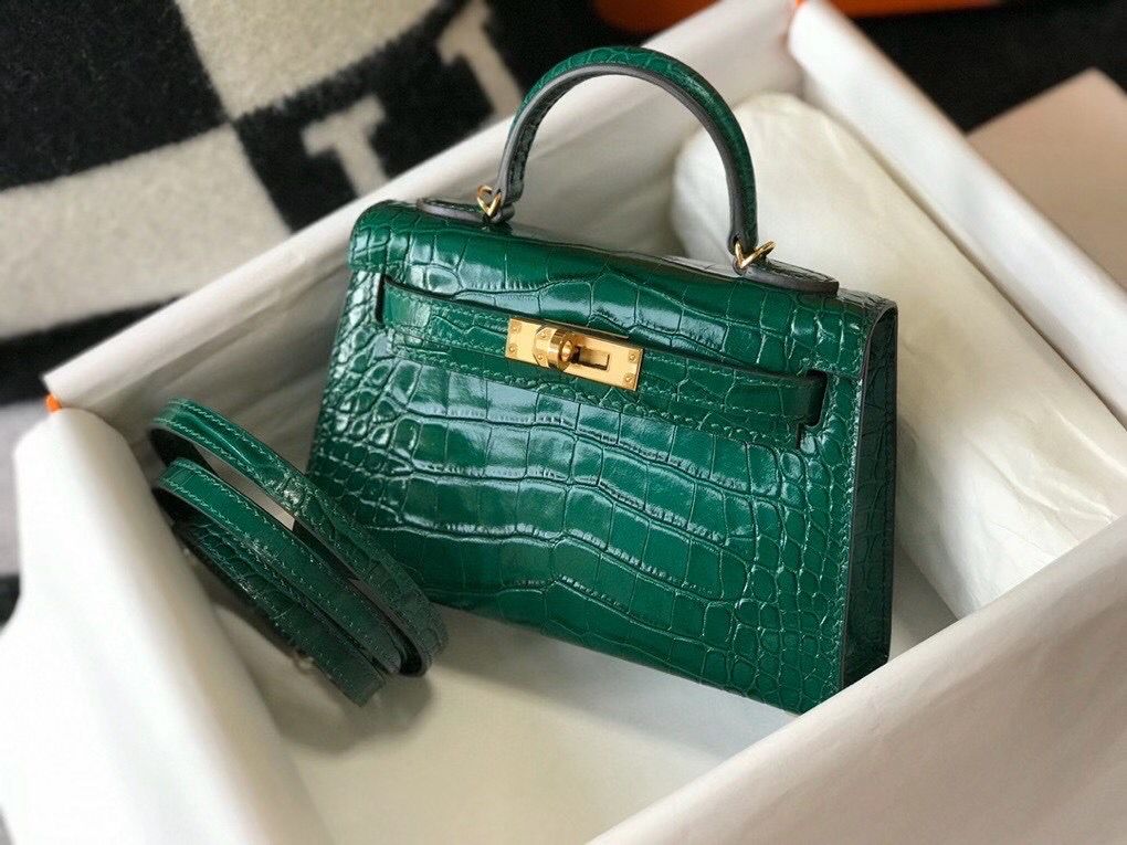 Hermes Kelly Mini II Bag In Green Embossed Crocodile Leather - Image 5