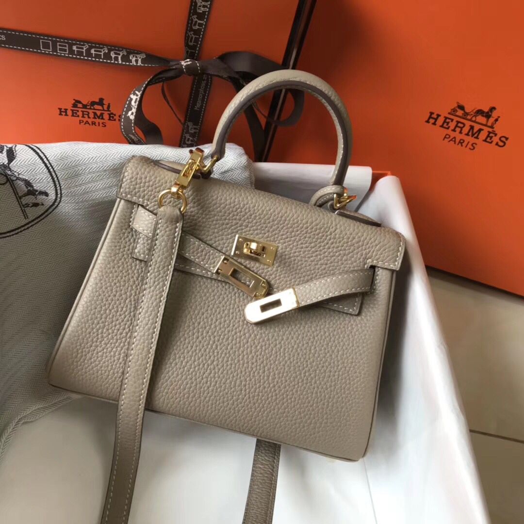Hermes Kelly 20cm Bag In Grey Clemence Leather GHW - Image 4