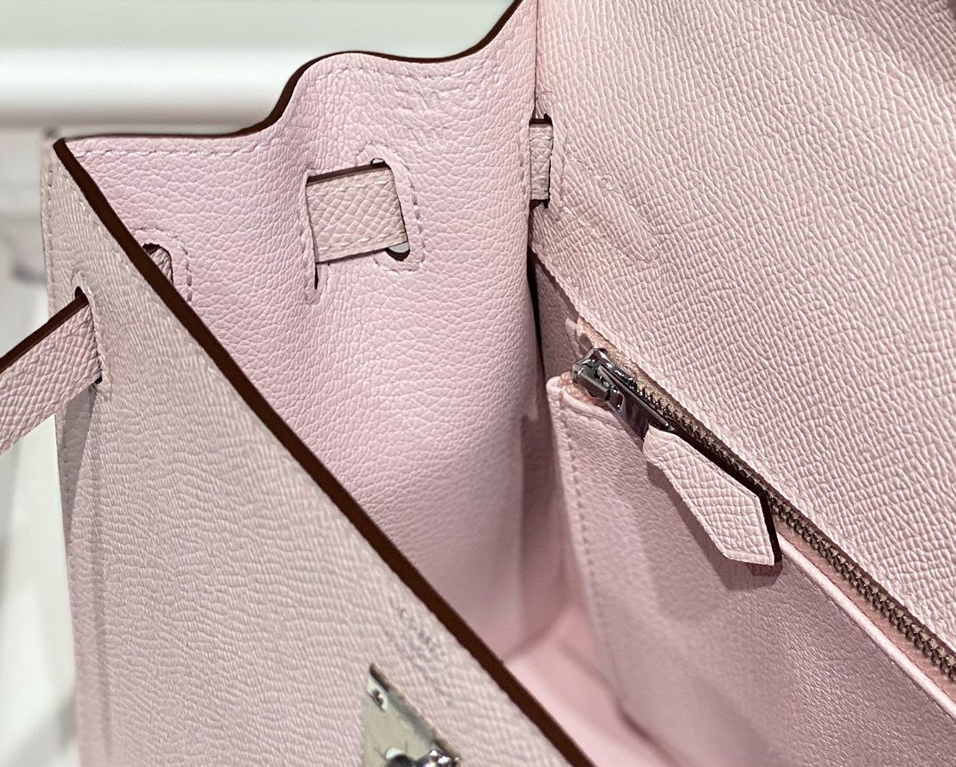 Hermes Kelly 25cm Sellier Bag In Mauve Pale Epsom Leather - Image 8