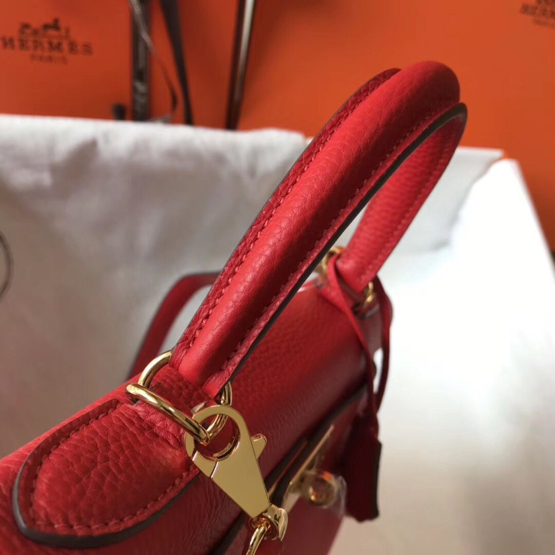 Hermes Kelly 28cm Bag In Red Clemence Leather GHW - Image 5
