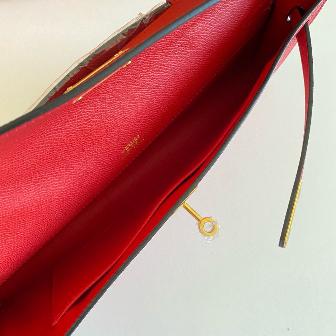 Hermes Kelly Cut Handmade Bag in Red Epsom Calfskin - Image 6