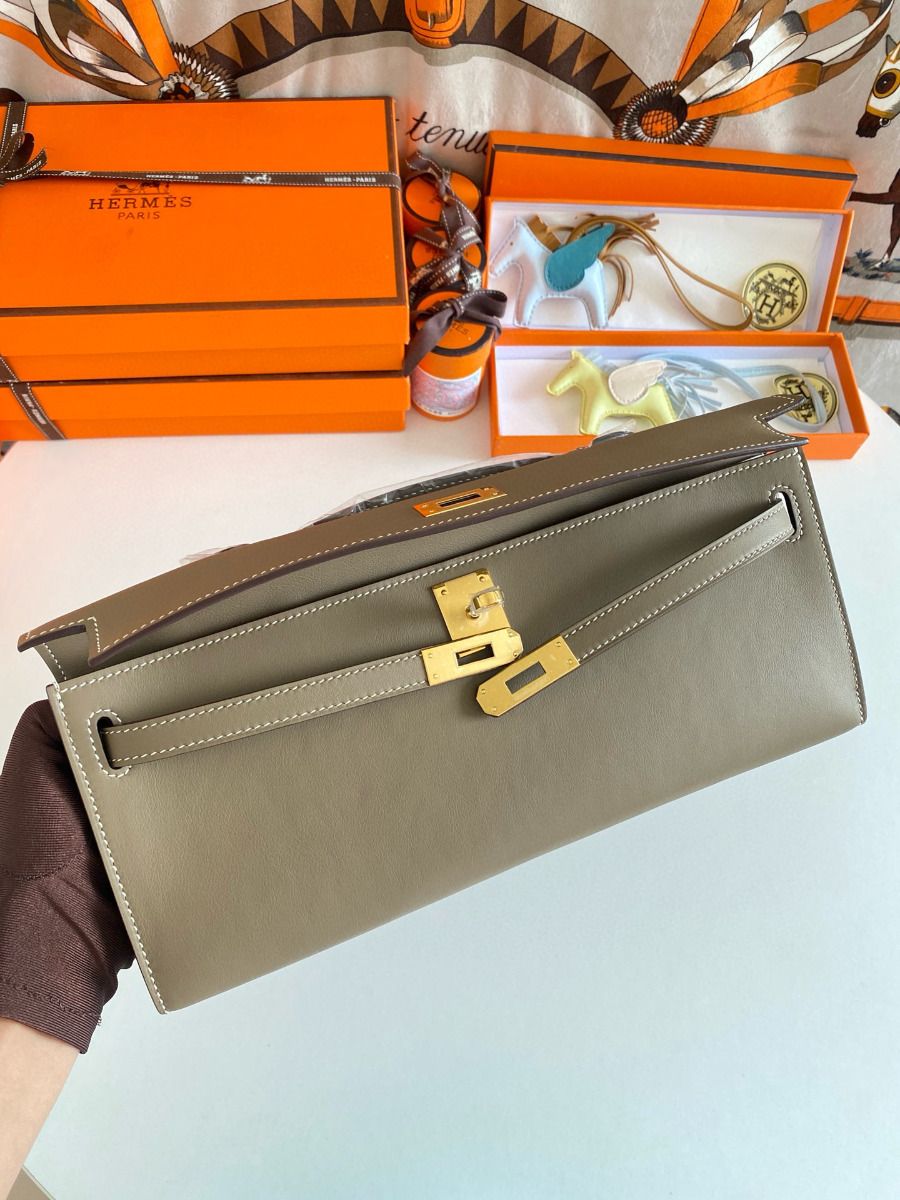 Hermes Kelly Cut Handmade Bag in Taupe Swift Leather - Image 8
