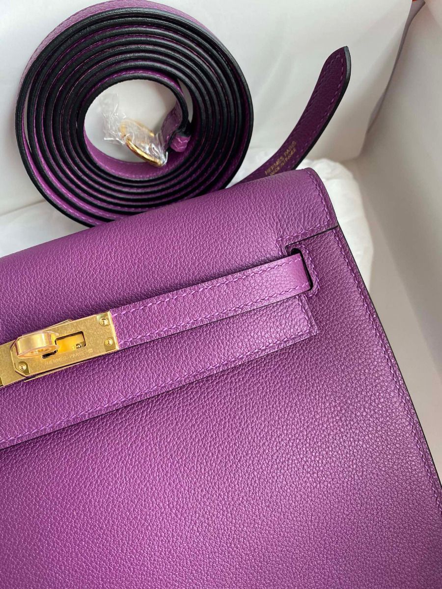 Hermes Kelly Danse II Bag In Anemone Evercolor Calfskin - Image 4