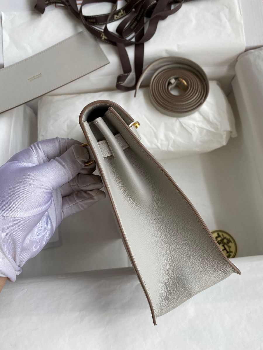 Hermes Kelly Danse II Bag In Pearl Grey Evercolor Calfskin - Image 4