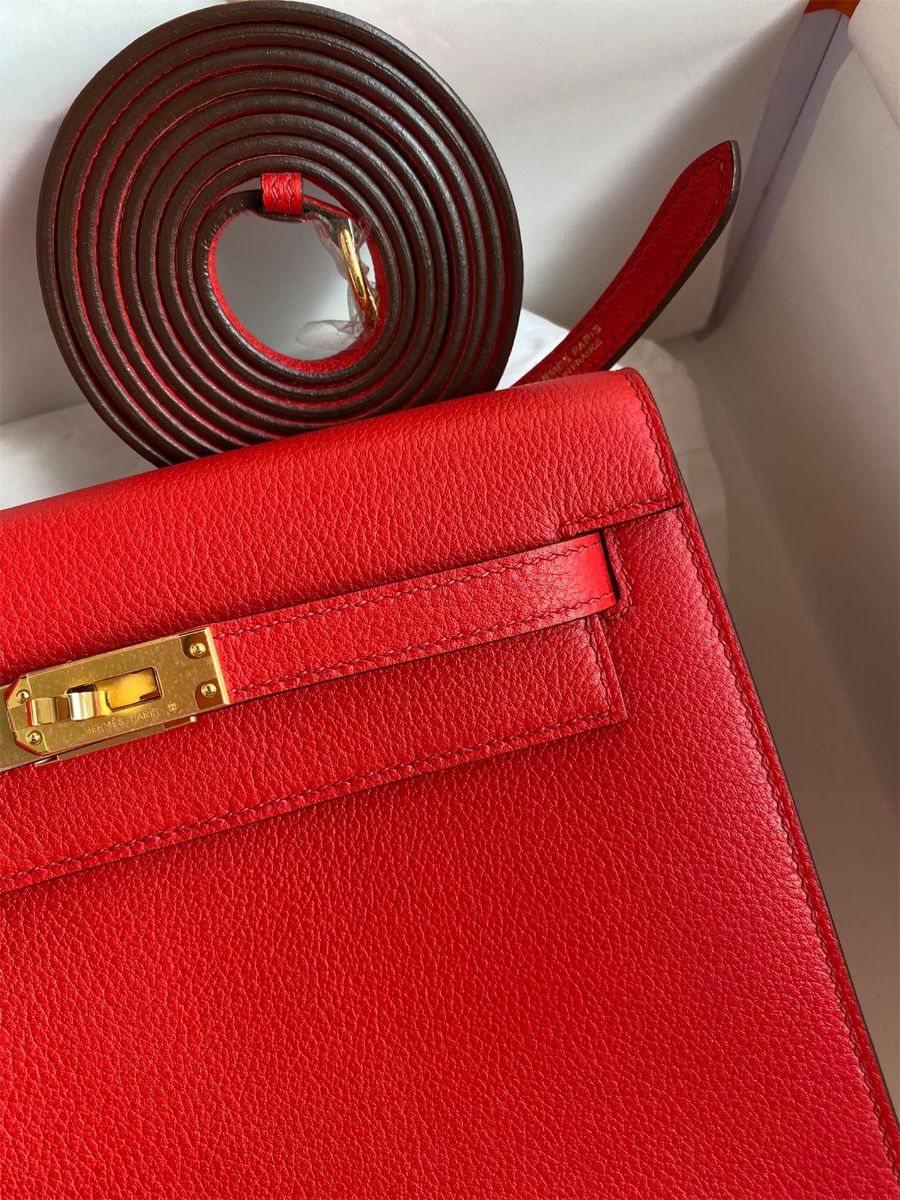 Hermes Kelly Danse II Bag In Red Evercolor Calfskin - Image 4