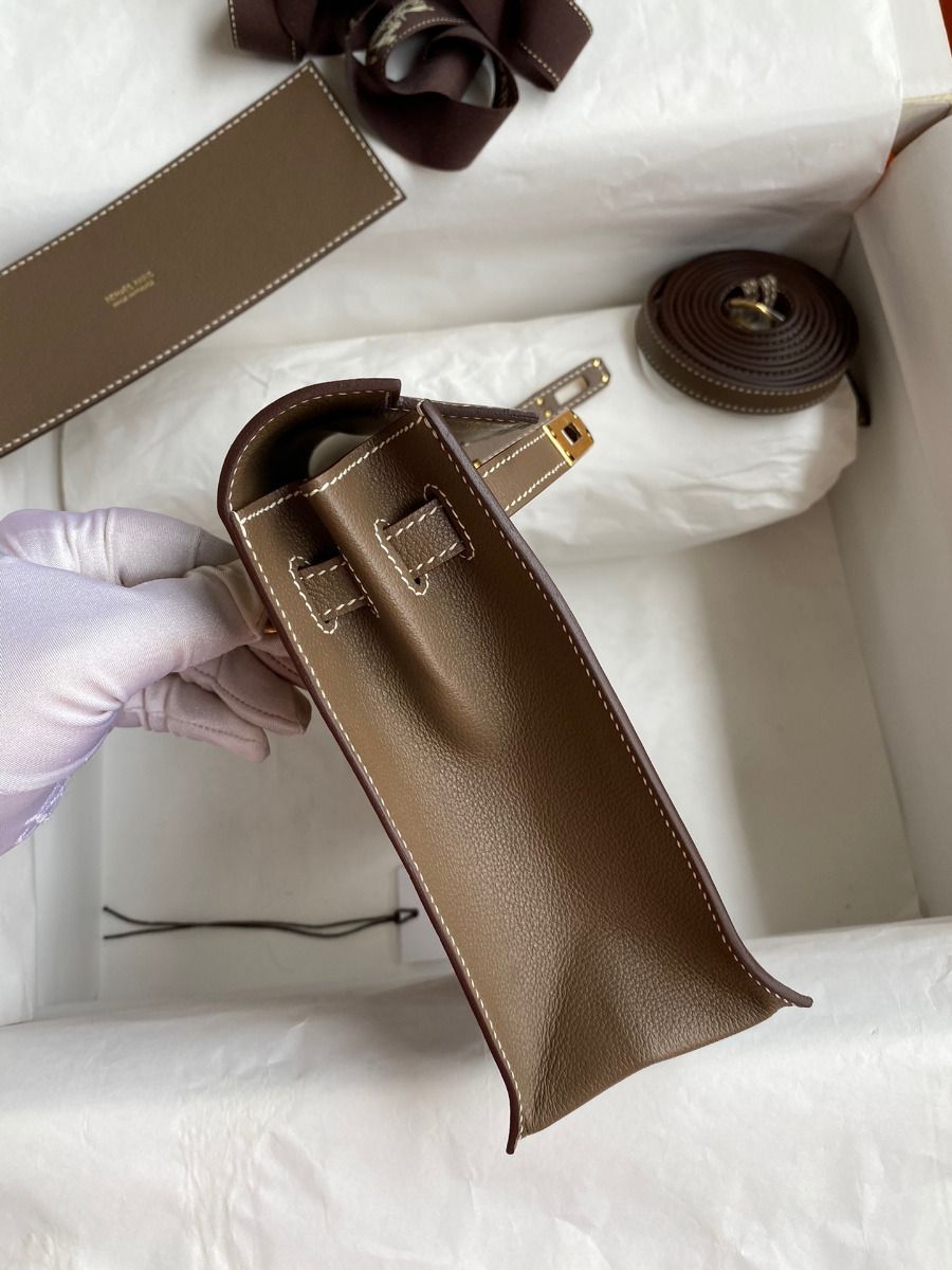 Hermes Kelly Danse II Bag In Taupe Evercolor Calfskin - Image 6