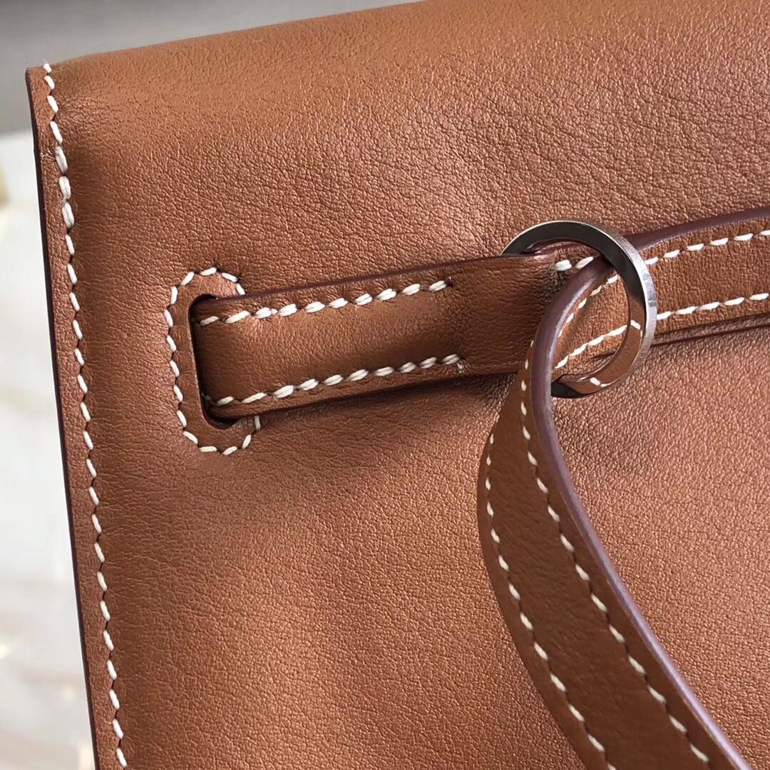 Hermes Kelly Danse Handmade Bag In Gold Swift Leather - Image 5