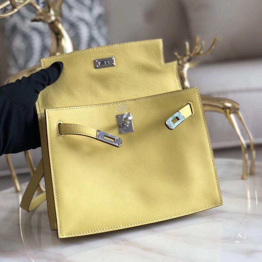 Hermes Kelly Danse Handmade Bag In Jaune Swift Leather - Image 3