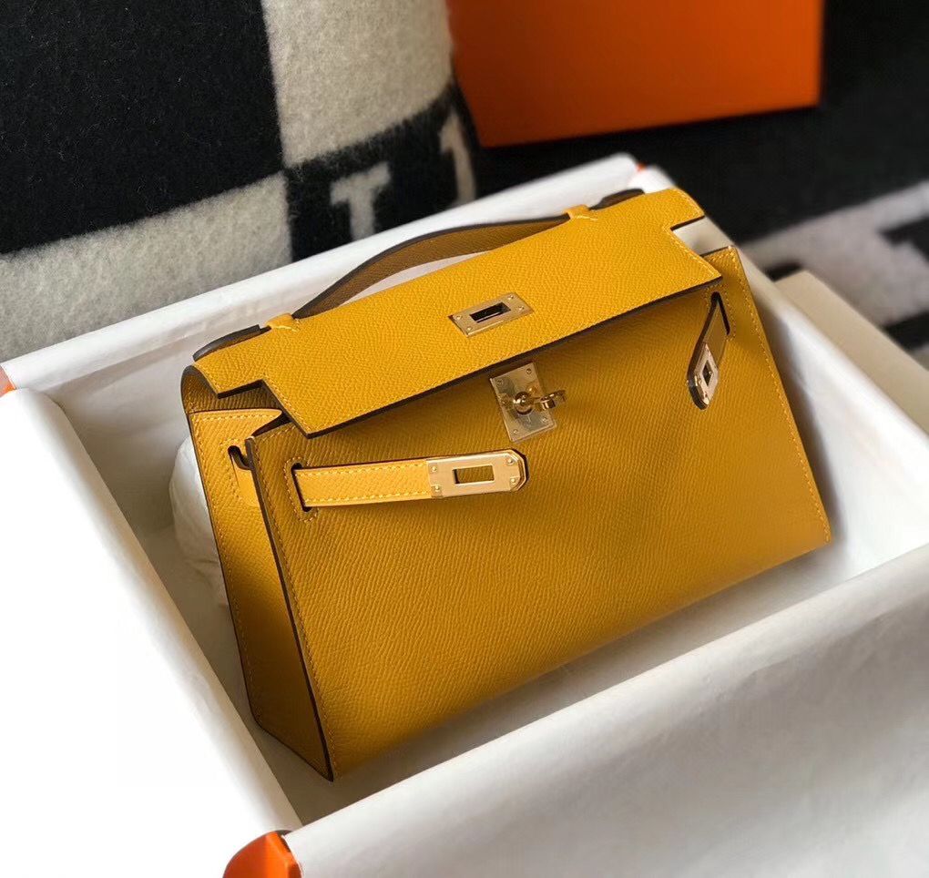 Hermes Kelly Pochette Bag In Yellow Epsom Leather - Image 5