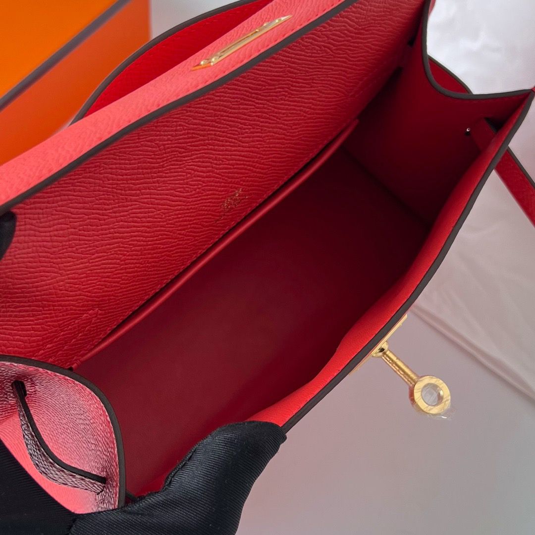 Hermes Kelly Pochette Handmade Bag In Rouge Piment Epsom Calfskin - Image 10