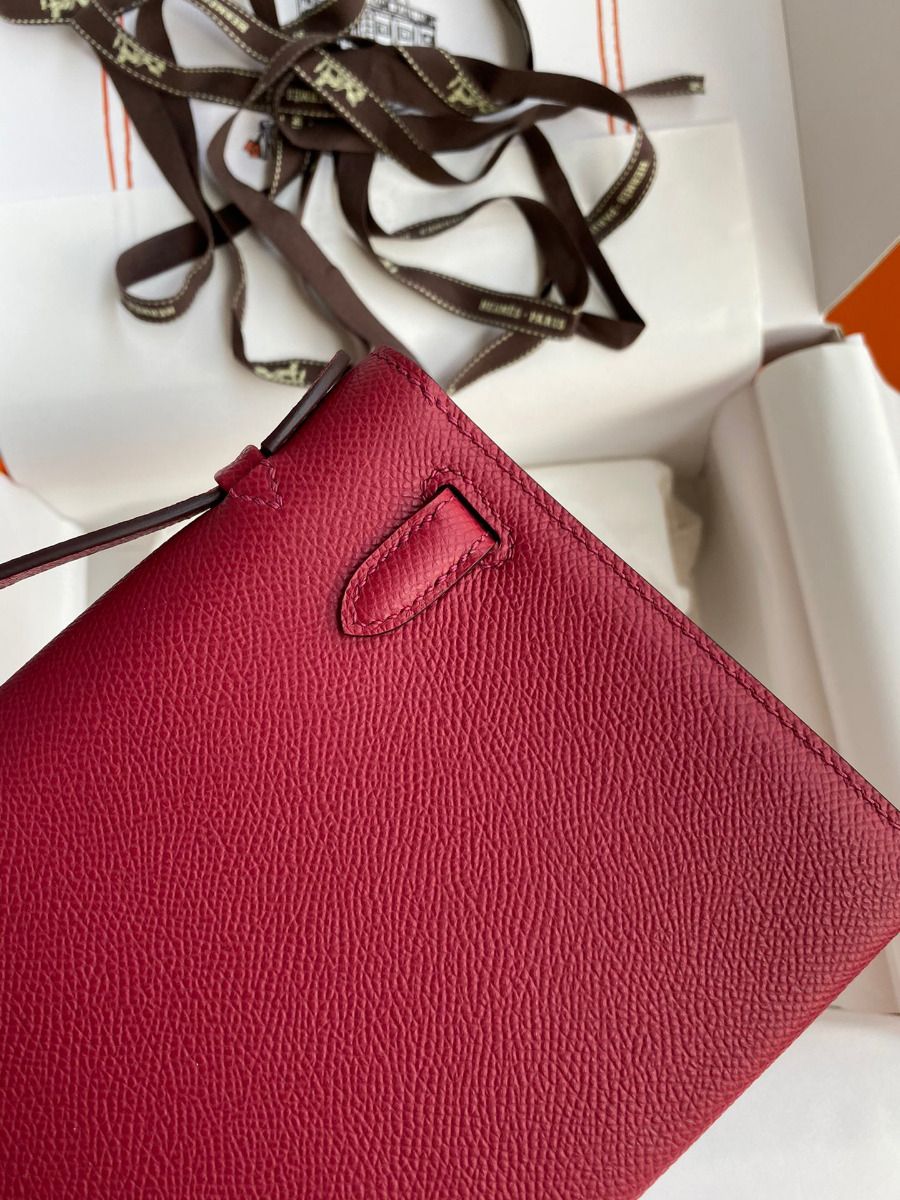 Hermes Kelly Pochette Handmade Bag In Ruby Epsom Calfskin - Image 6