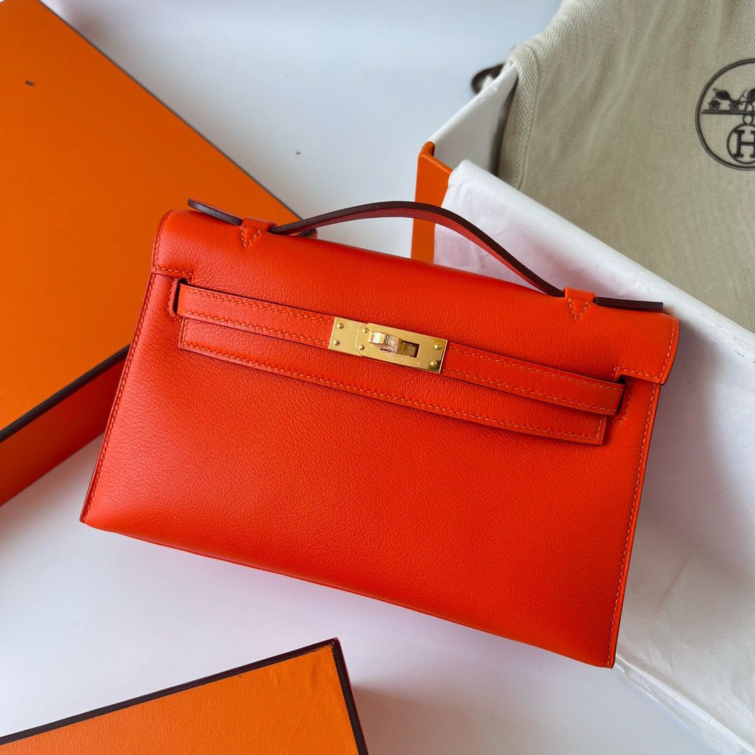 Hermes Kelly Pochette Handmade Bag In Rouge Piment Swift Calfskin - Image 3