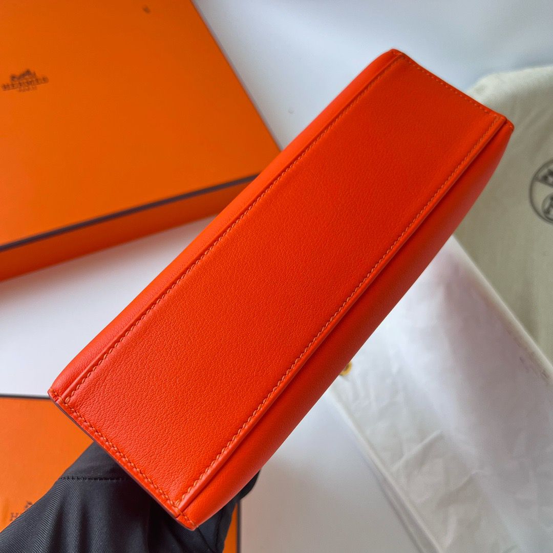 Hermes Kelly Pochette Handmade Bag In Rouge Piment Swift Calfskin - Image 9