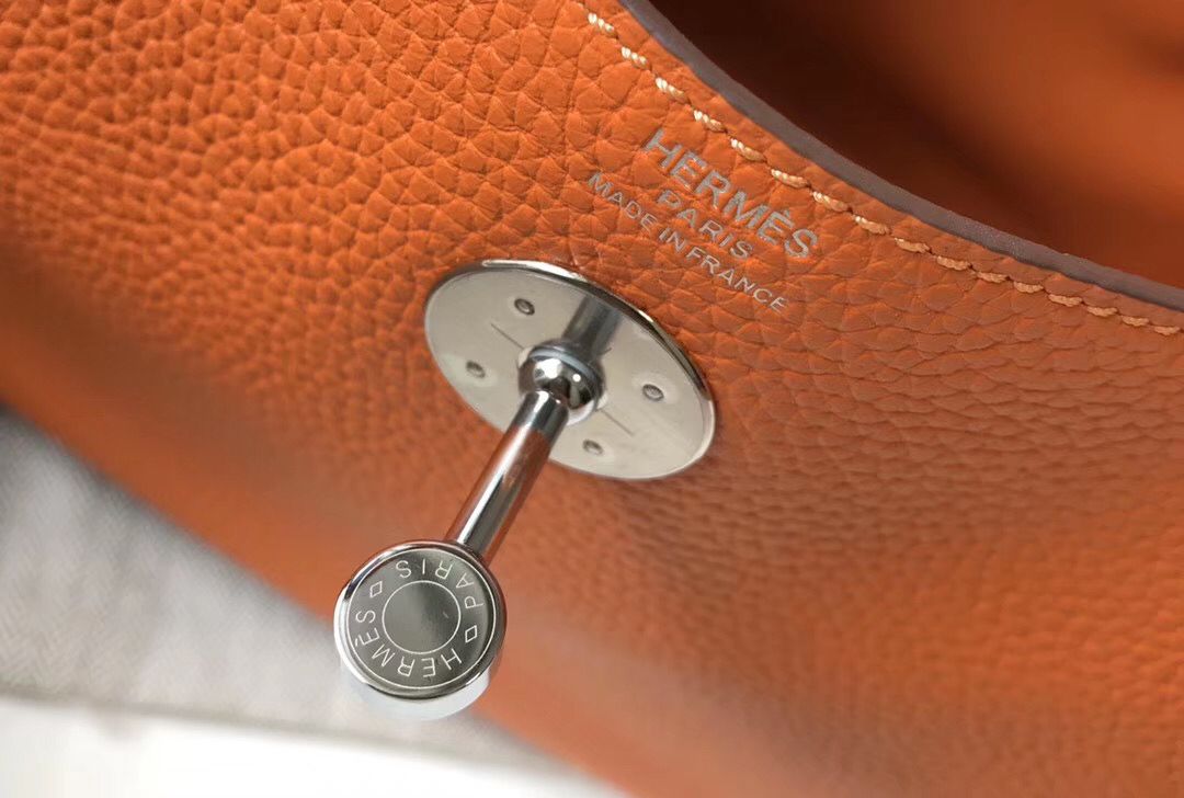Hermes Lindy 26cm Bag In Orange Clemence Leather PHW - Image 6