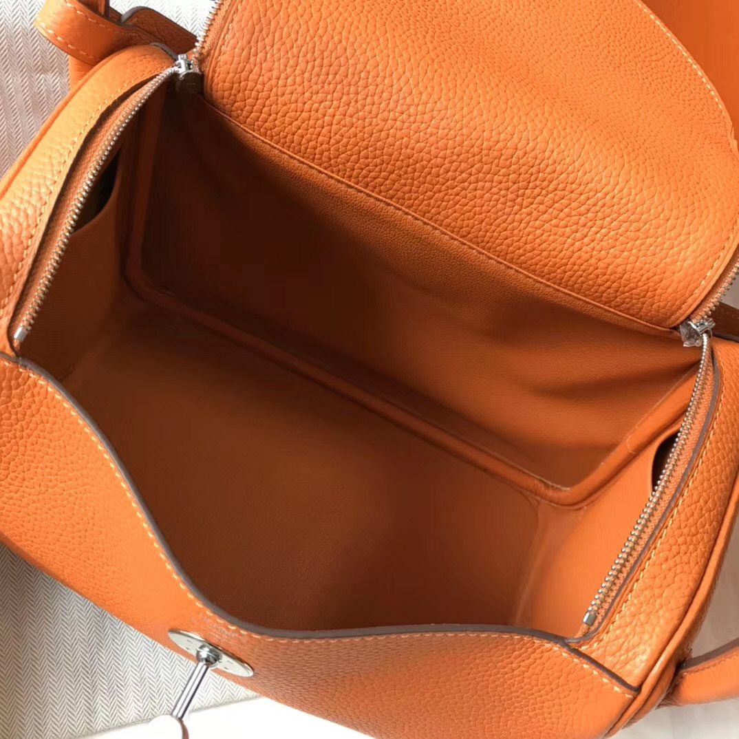 Hermes Lindy 26cm Bag In Orange Clemence Leather PHW - Image 9