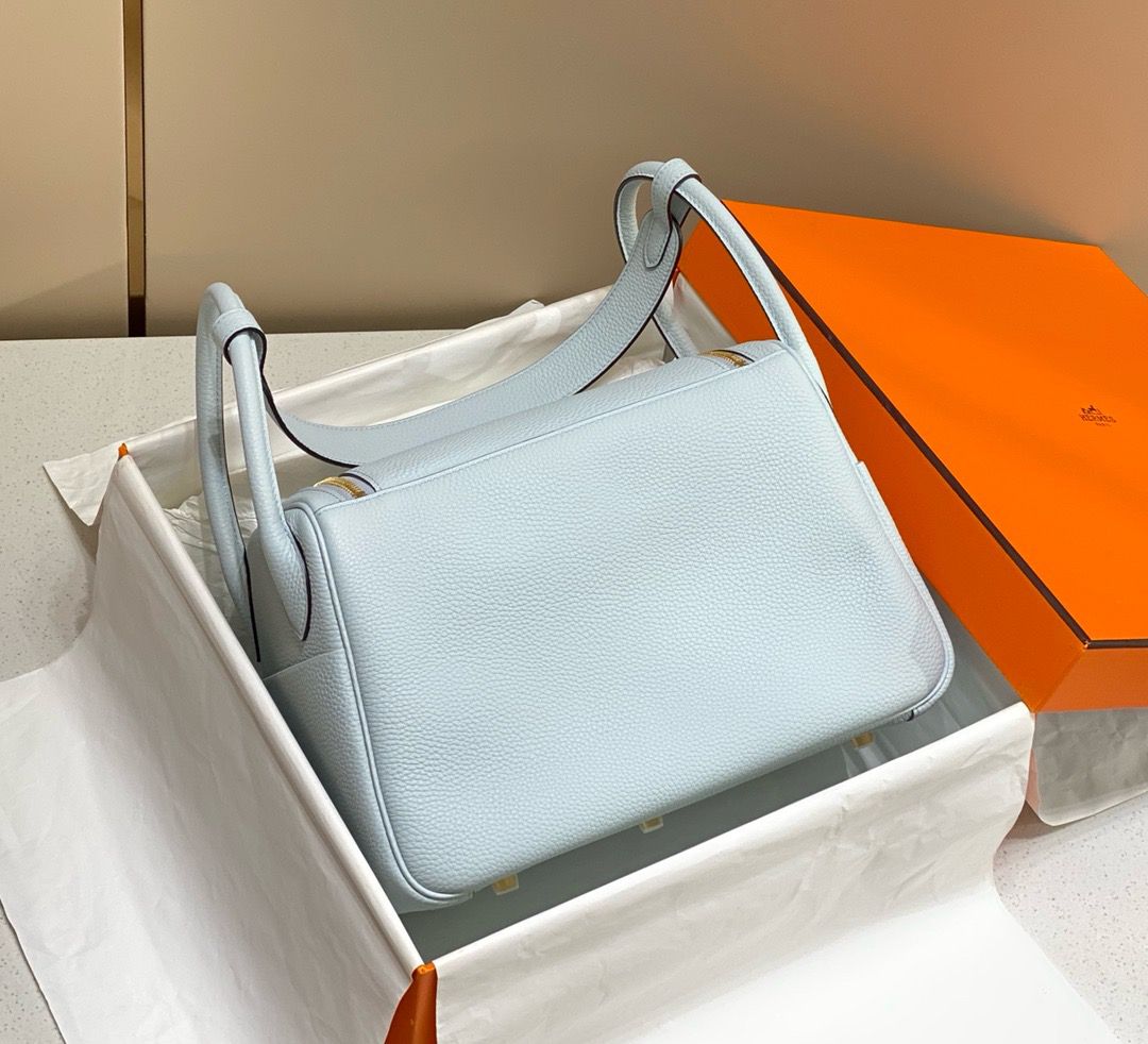 Hermes Lindy 30cm Bag In Blue Brume Clemence Leather GHW - Image 3