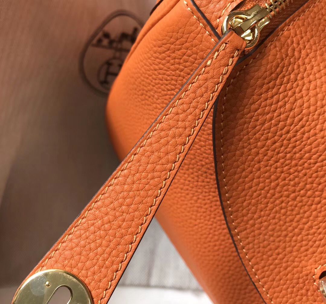 Hermes Lindy 30cm Bag In Orange Clemence Leather GHW - Image 6