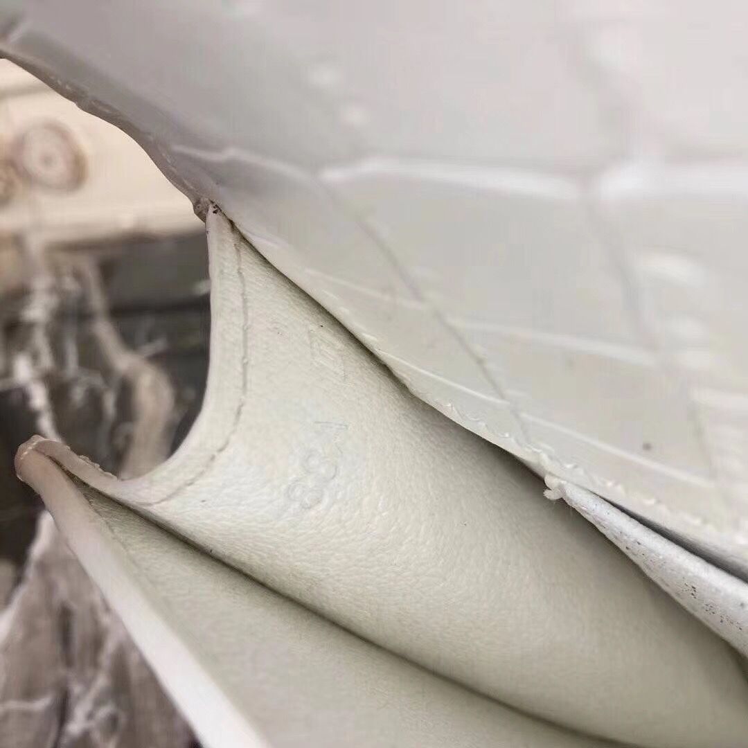 Hermes Medor Clutch Bag In White Crocodile Leather - Image 8