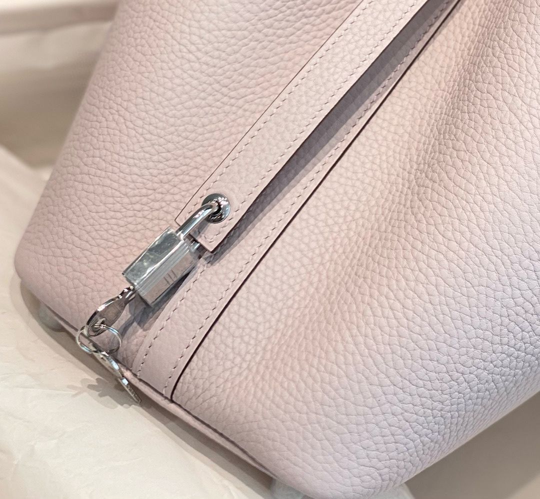 Hermes Picotin Lock 18 Bag In Mauve Pale Clemence Leather - Image 7