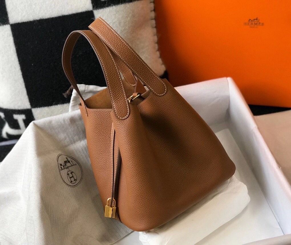 Hermes Picotin Lock 22 Bag In Gold Clemence Leather - Image 3