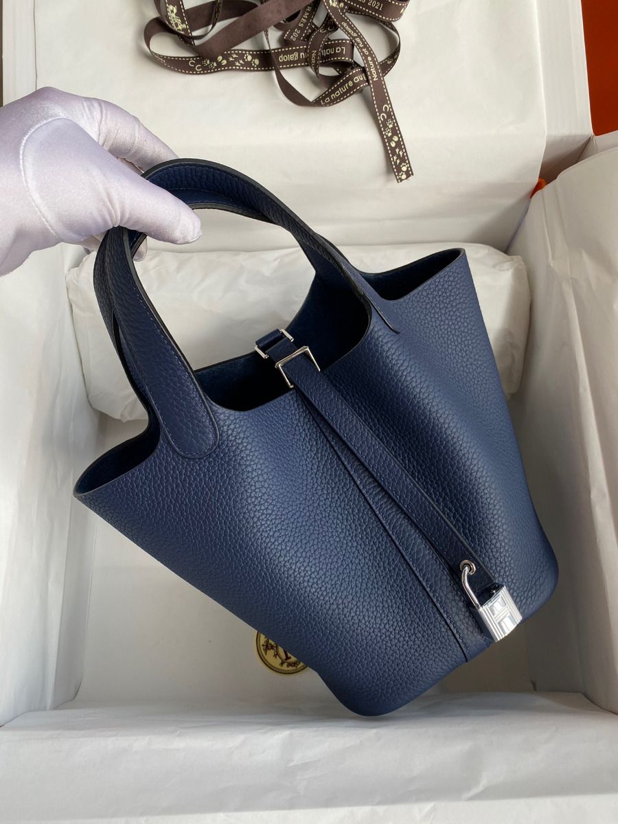 Hermes Picotin Lock 18 Handmade Bag in Blue Saphir Clemence Leather - Image 3