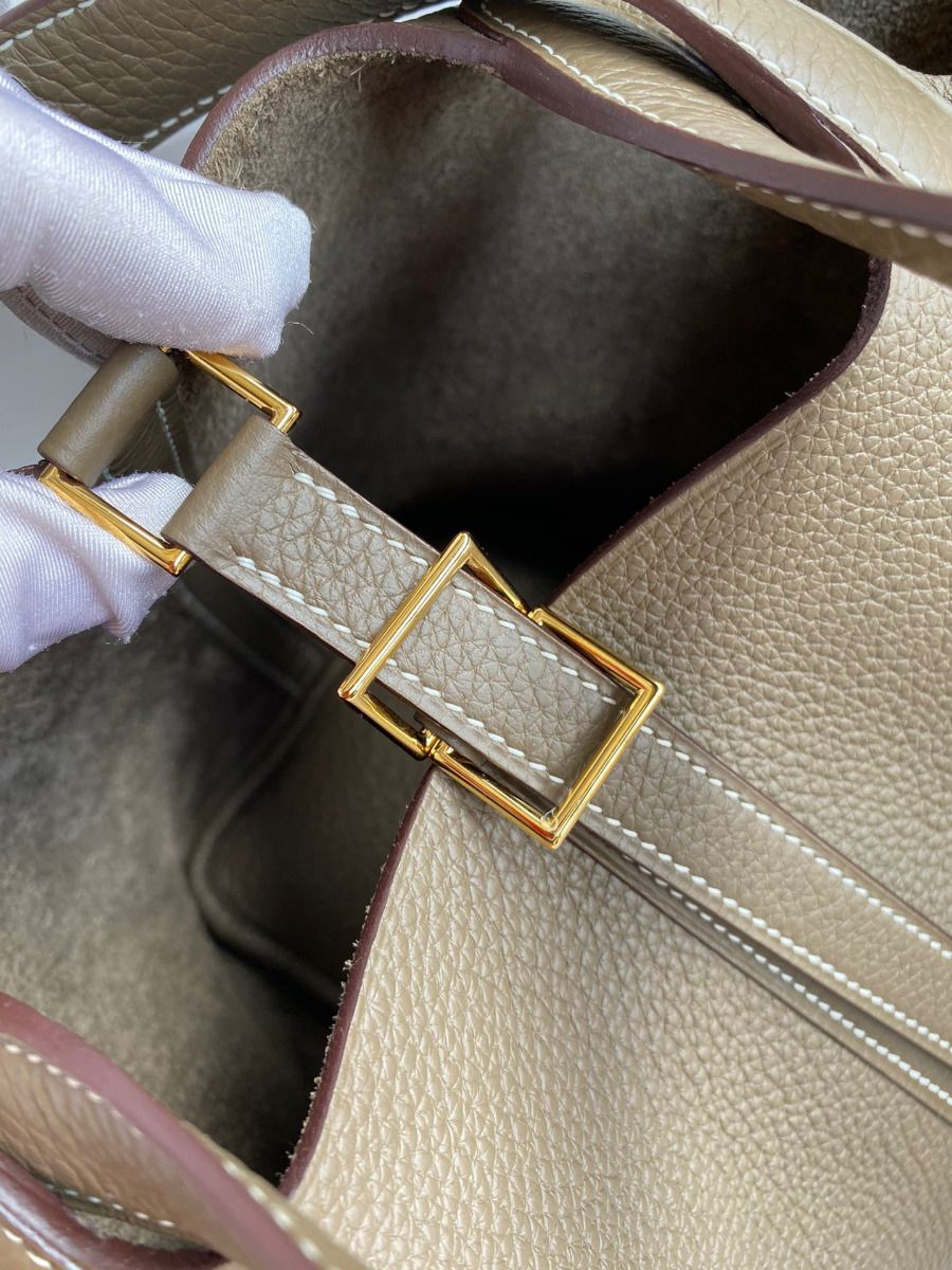 Hermes Picotin Lock 18 Handmade Bag in Taupe Clemence Leather - Image 5
