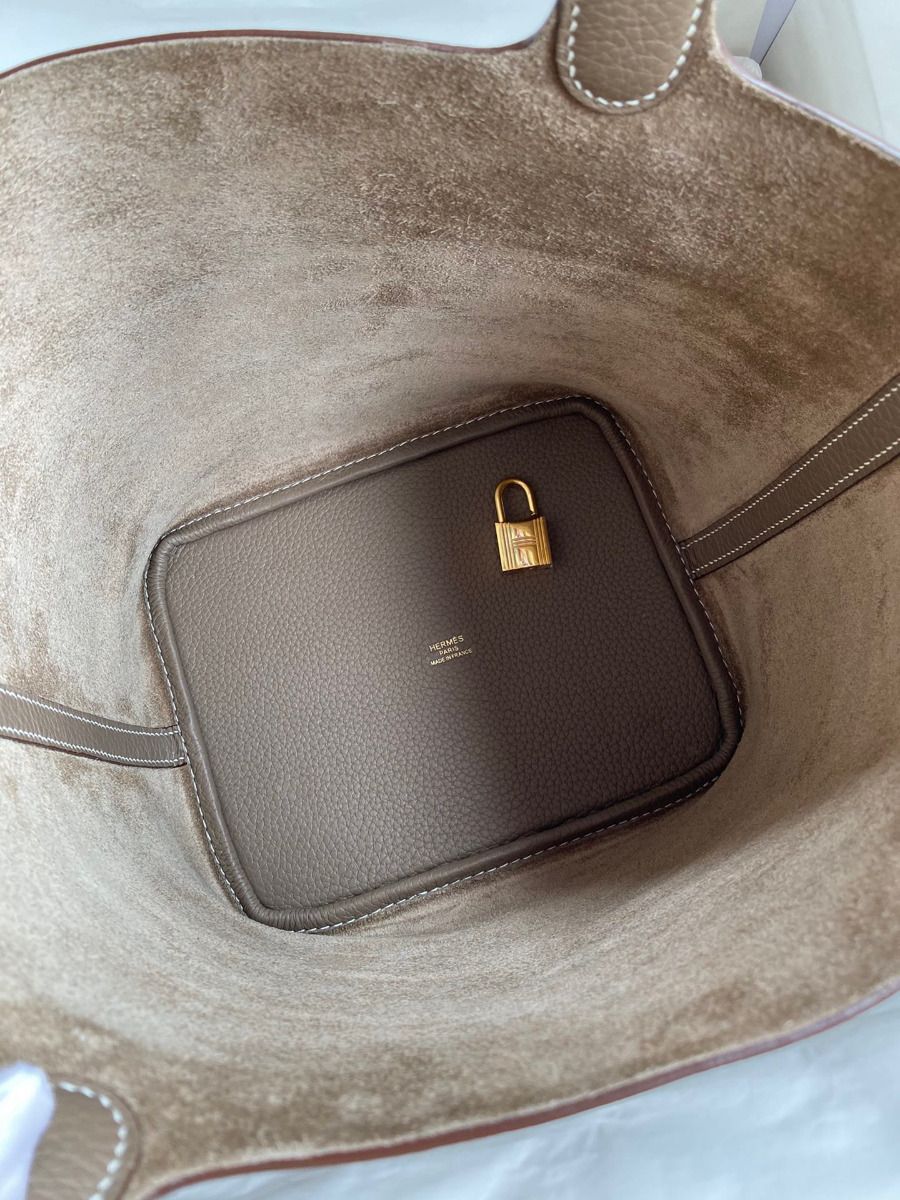 Hermes Picotin Lock 22 Handmade Bag in Taupe Clemence Leather - Image 7