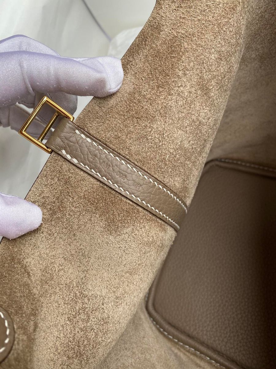 Hermes Picotin Lock 22 Handmade Bag in Taupe Clemence Leather - Image 8