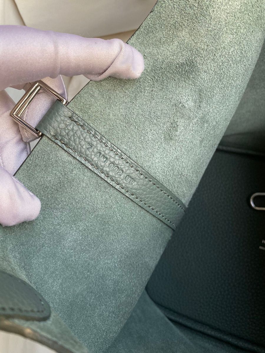 Hermes Picotin Lock 22 Handmade Bag in Vert Amande Clemence Leather - Image 8