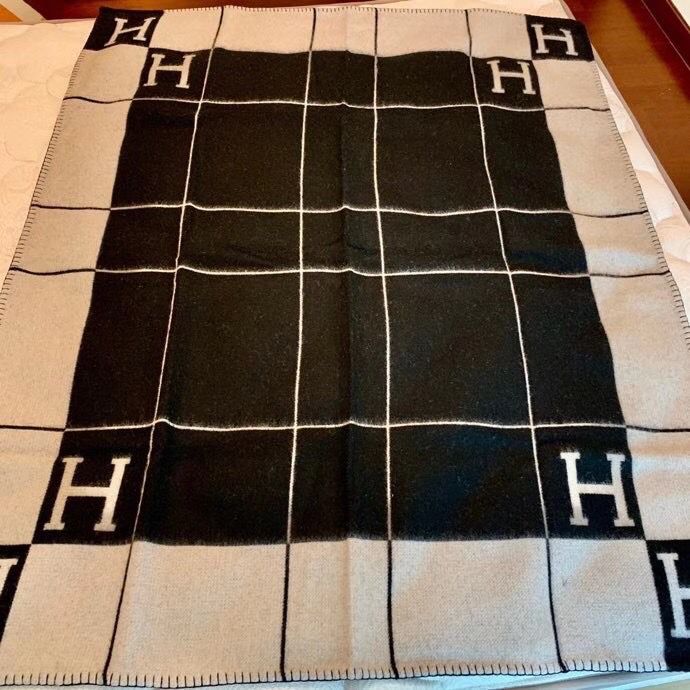 Hermes Black Avalon III Throw Blanket - Image 9