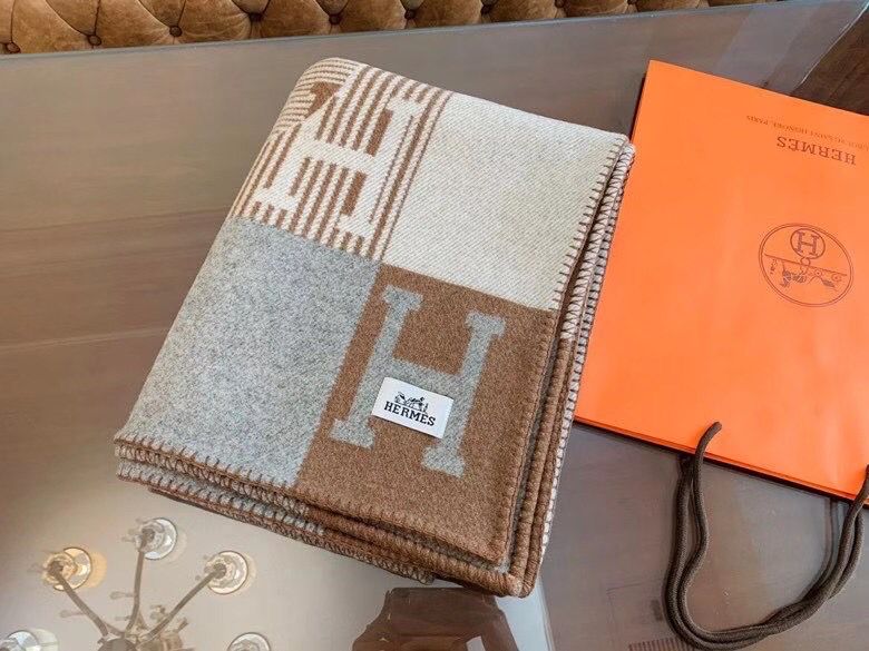 Hermes Caramel Echecs Et Trames Blanket - Image 3