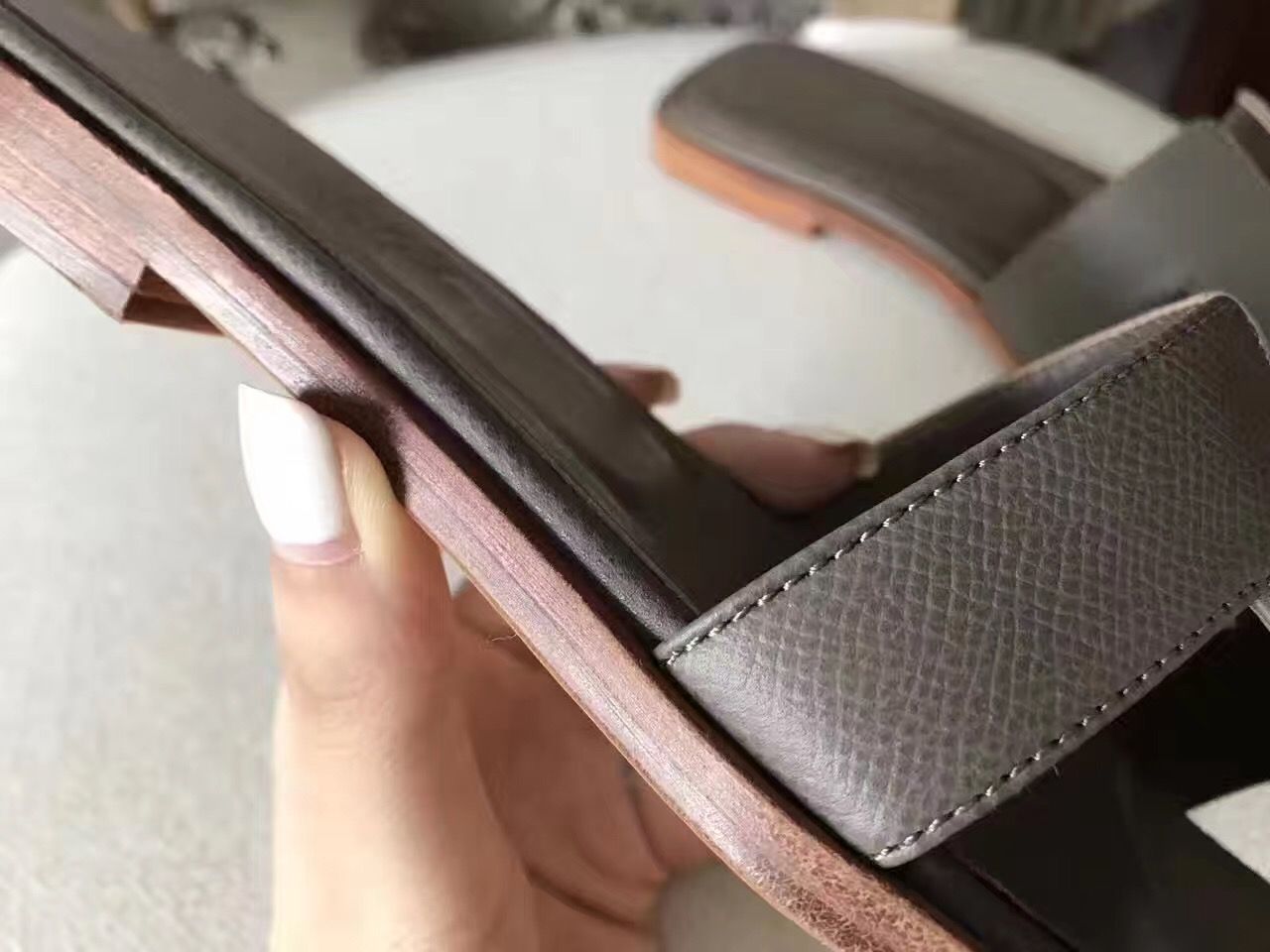 Hermes Oran Sandals In Etoupe Epsom Leather - Image 9