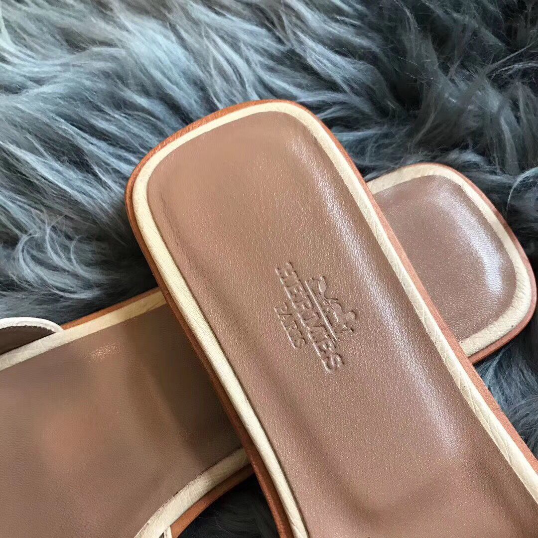 Hermes Oran Sandals In Beige Ostrich Leather - Image 5