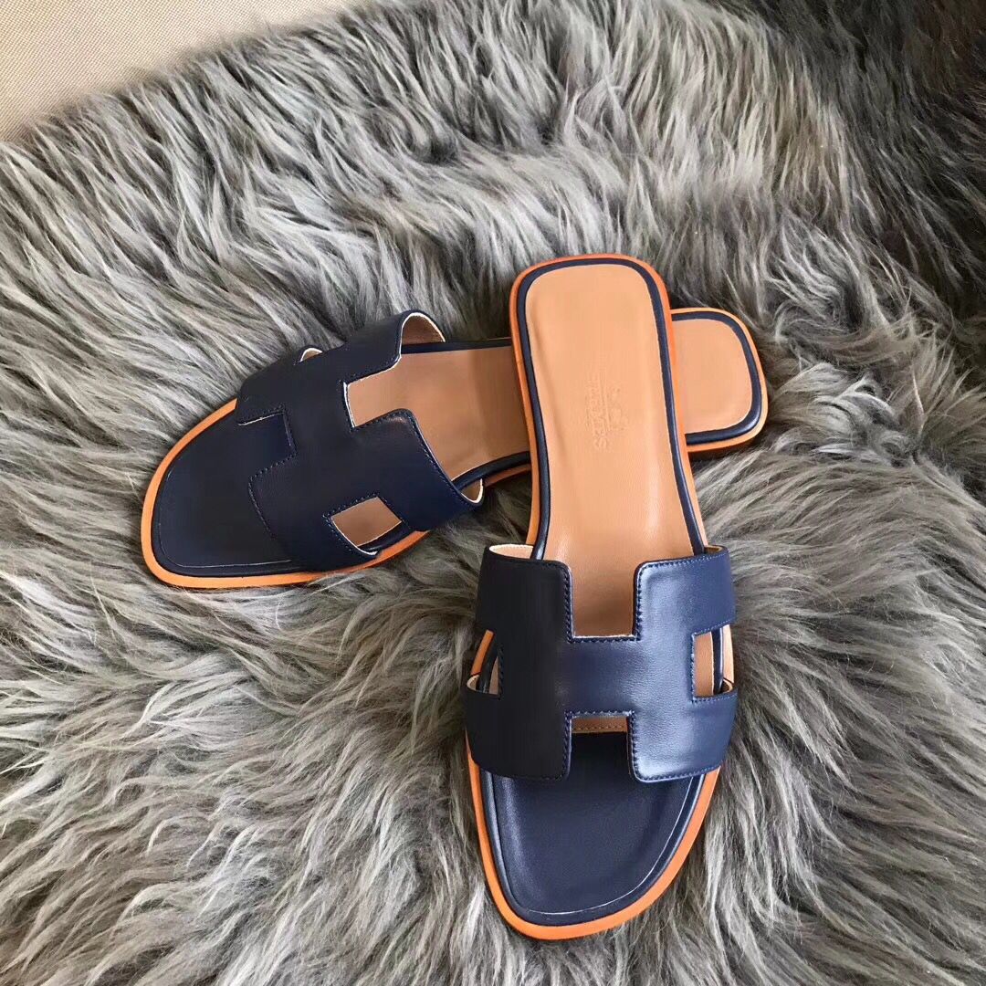Hermes Oran Sandals In Navy Swift Leather - Image 3