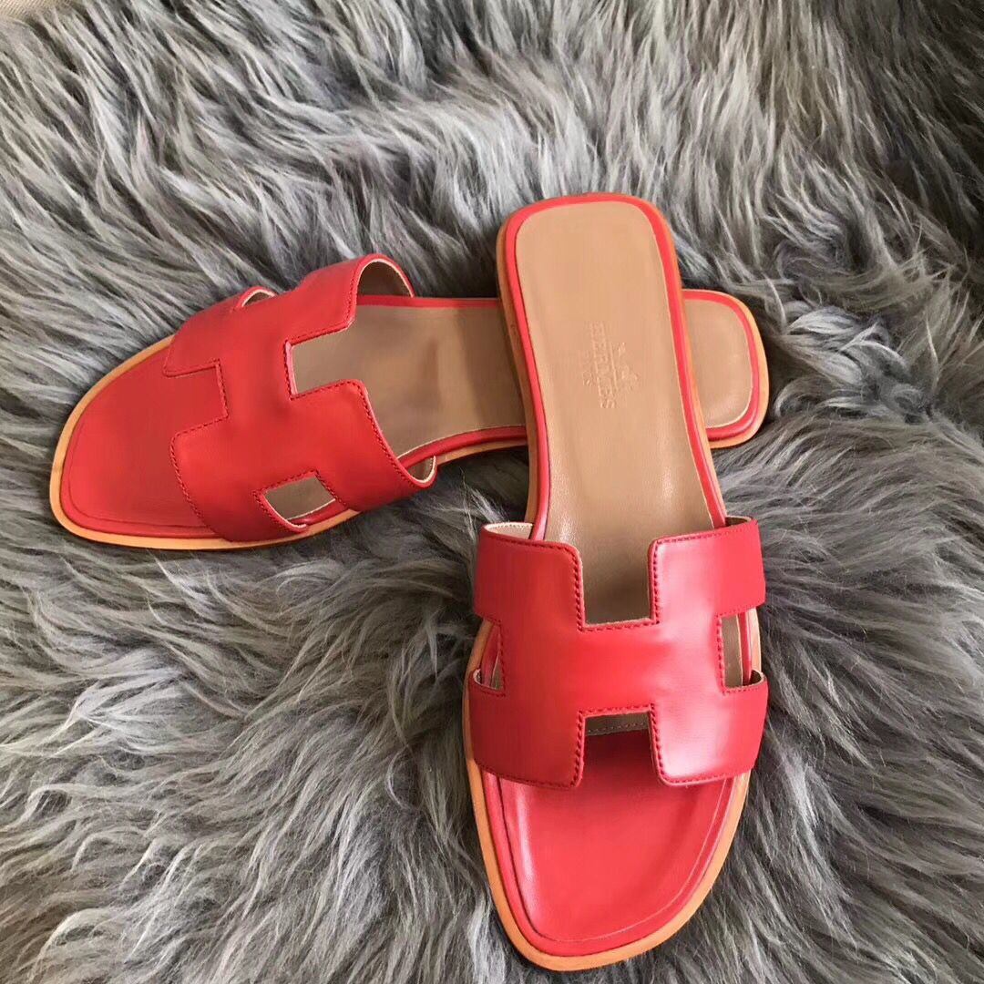 Hermes Oran Sandals In Red Swift Leather - Image 3