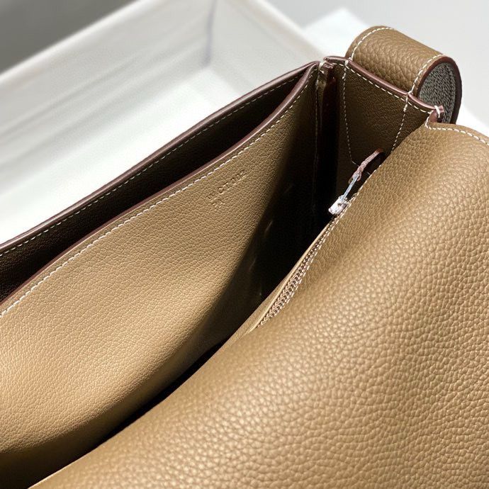 Hermes Steve Light Junior Messenger Bag in Taupe Clemence Leather - Image 8