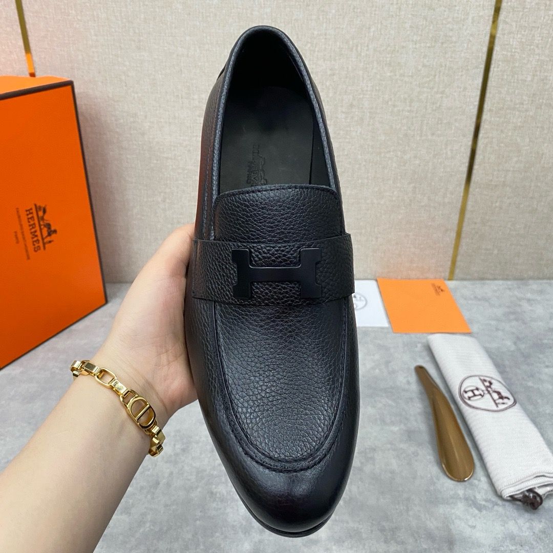 Hermes Men's Paris Loafers in Black Taurillon Leather - Image 9