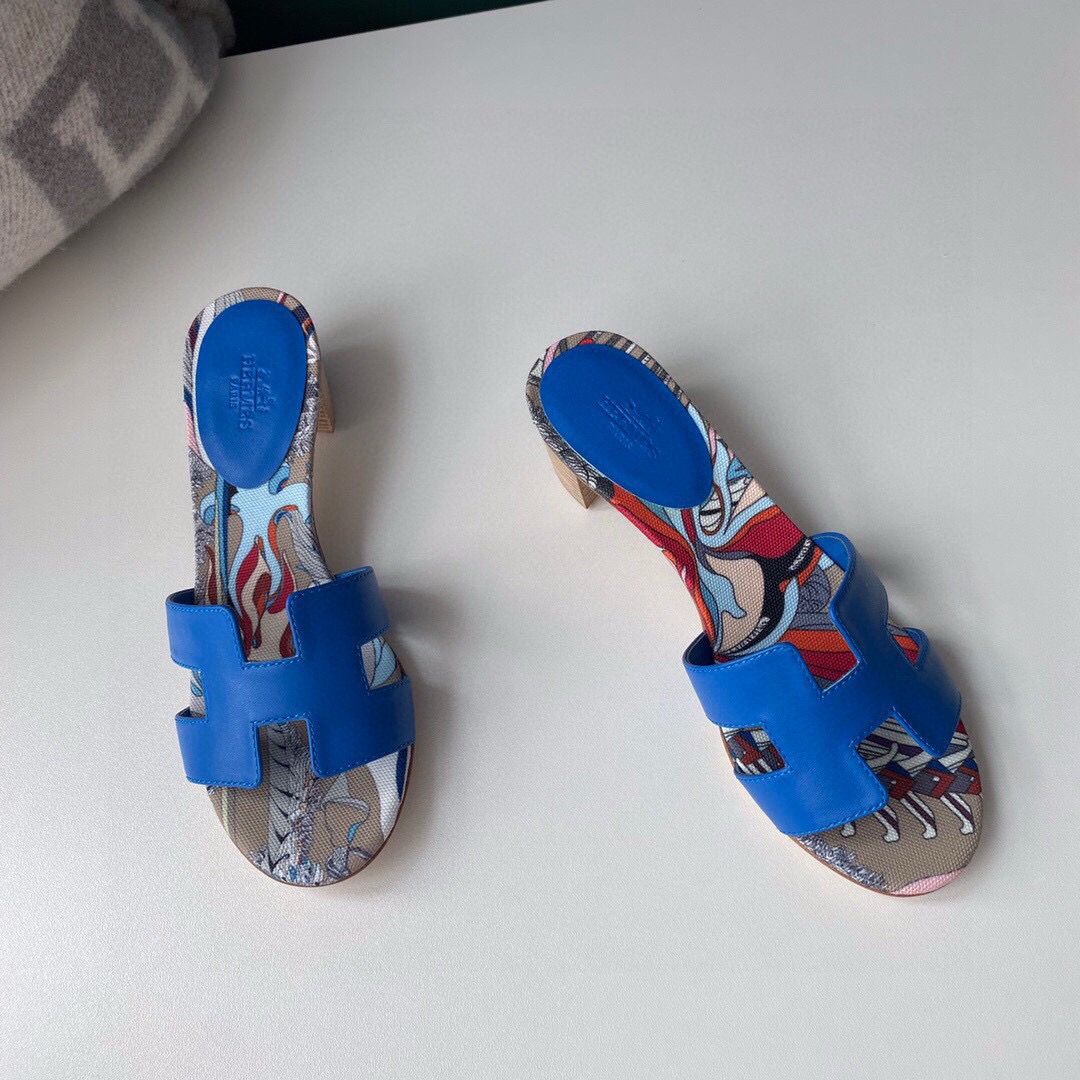 Hermes Oasis Sandals in Blue Swift Leather with Botanique Printed - Image 7