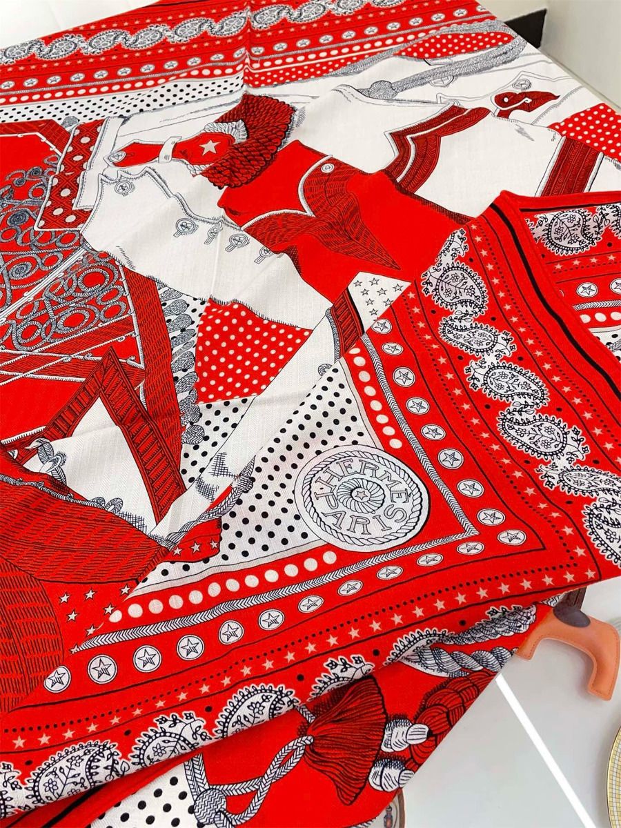 Hermes Red Zouaves et Dragons Bandana Shawl 140 - Image 5