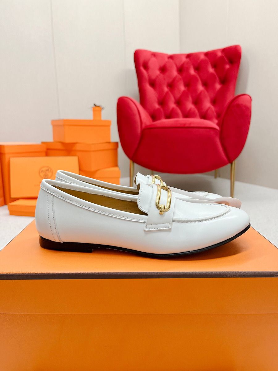 Hermes Women's Colette Loafers in White Leather - Image 3