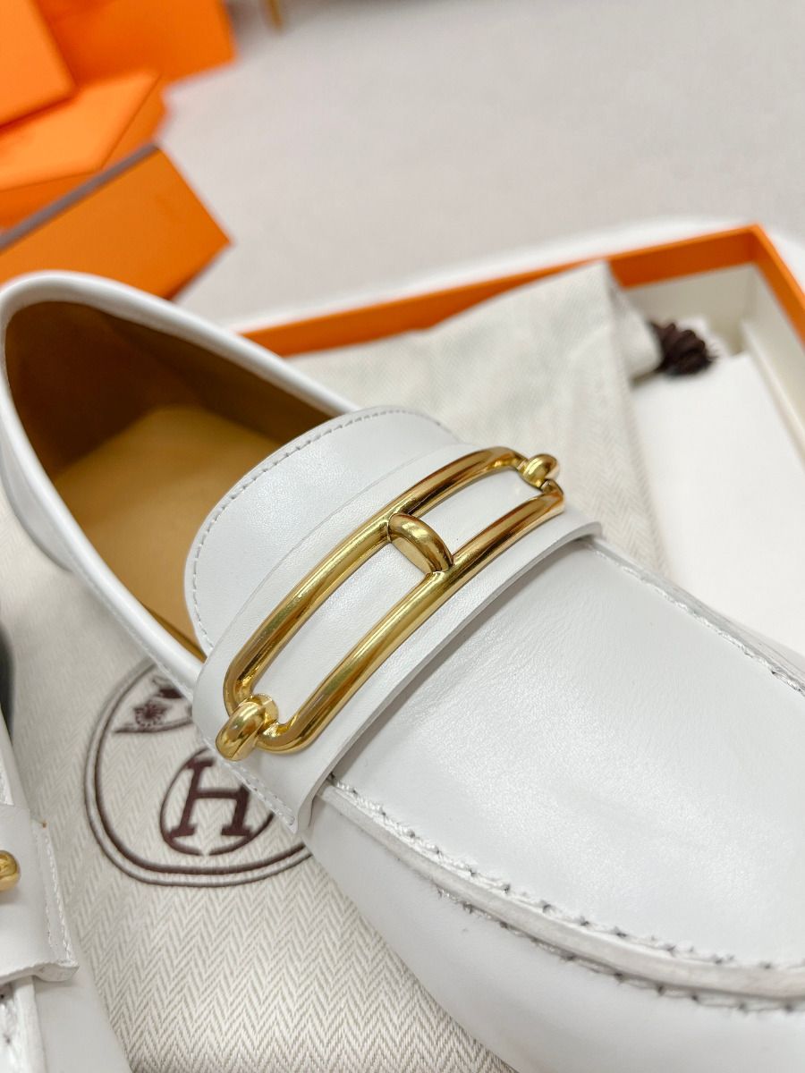 Hermes Women's Colette Loafers in White Leather - Image 9
