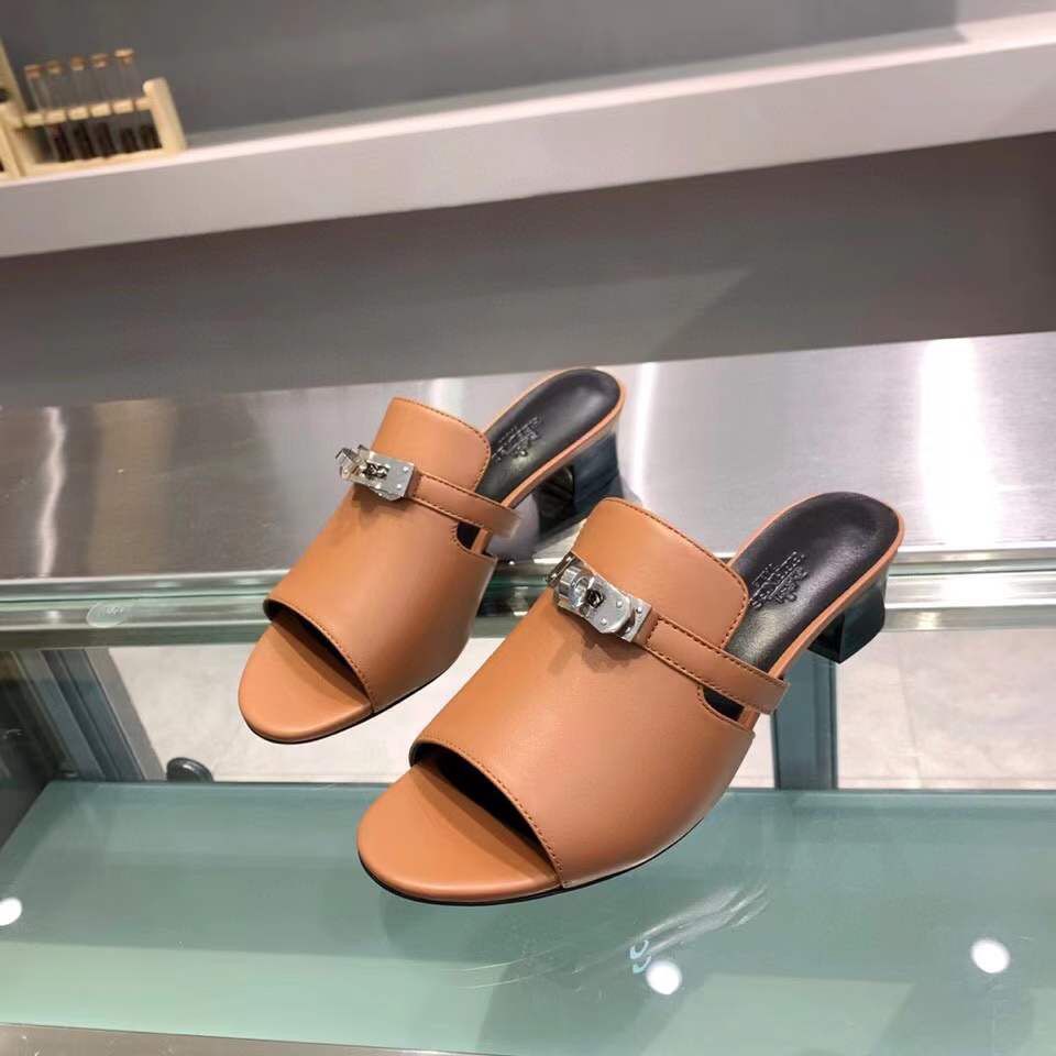 Hermes Candy 40mm Sandals In Brown Calfskin - Image 3