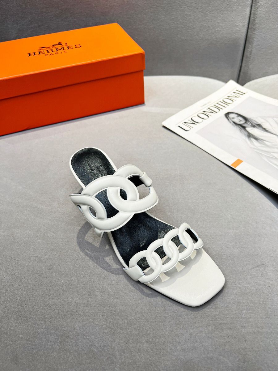 Hermes Figari 55mm Wedge Sandals In Ivory Nappa Leather - Image 6