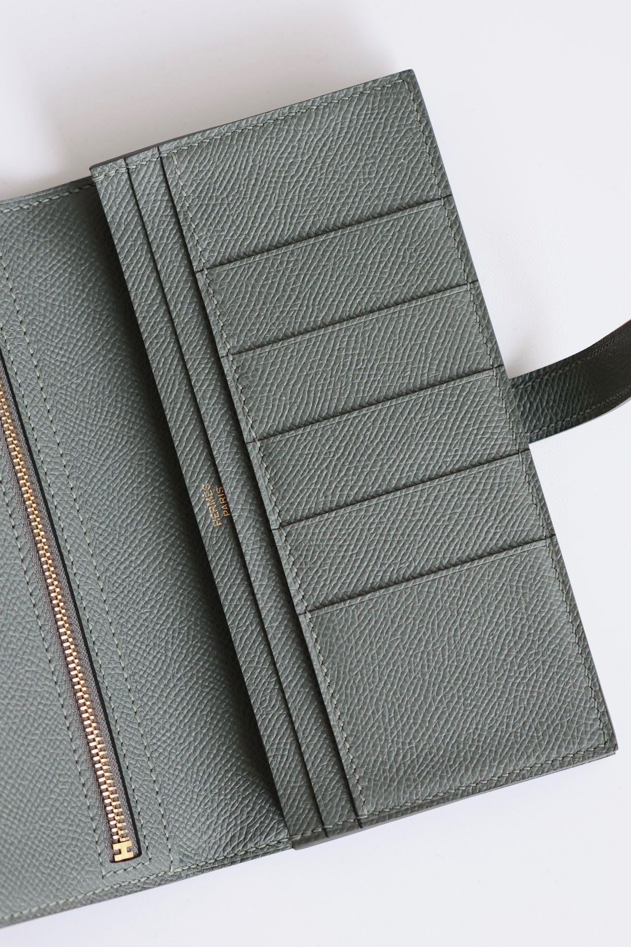 Hermes Bearn Long Handmade Wallet in Vert Amande Epsom Calfskin - Image 7