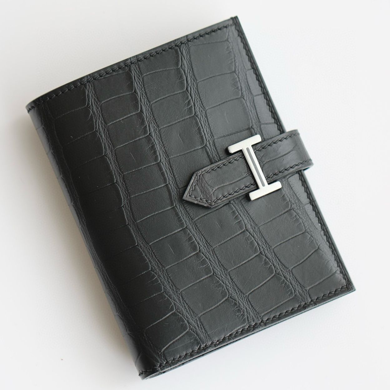 Hermes Bearn Compact Wallet in Black Matte Alligator Leather