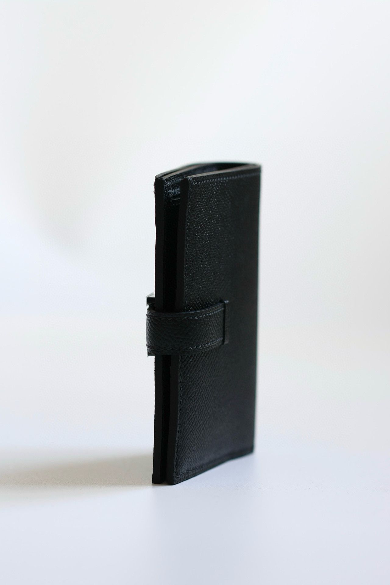 Hermes Bearn Compact Handmade All Black Wallet in Epsom Calfskin - Image 3