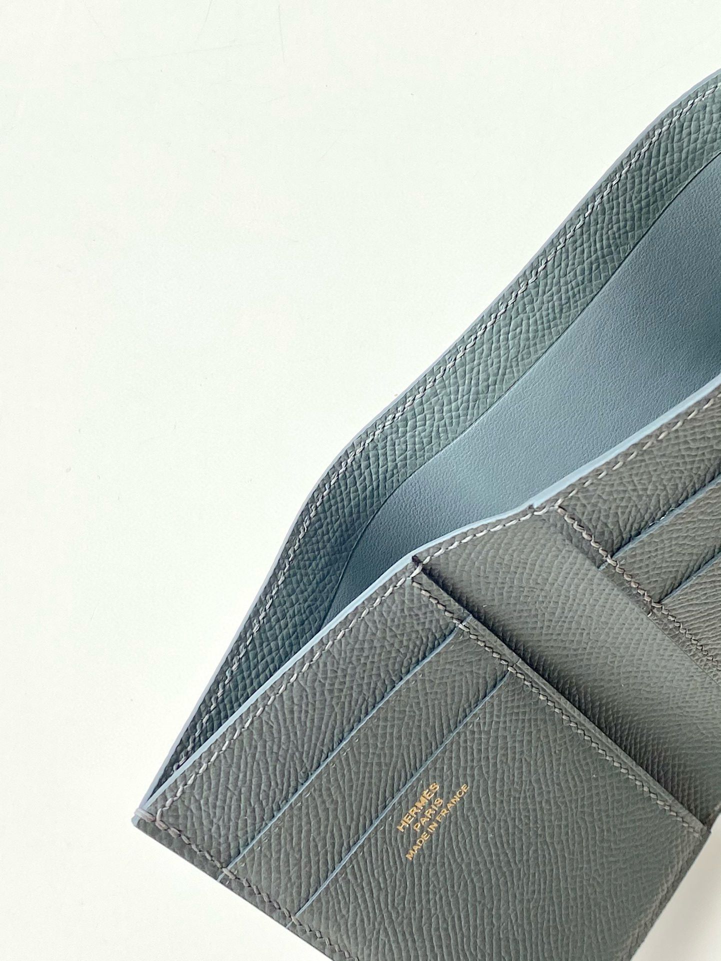 Hermes Bearn Tri-fold Handmade Wallet in Vert Amande Epsom Leather - Image 9